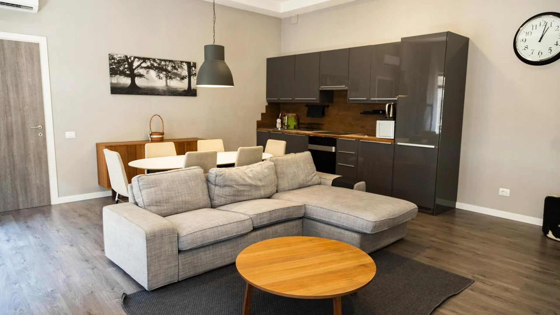 Paradise Apartment In Nizami Street バクー