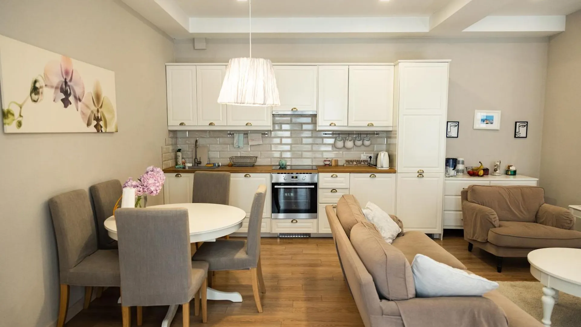 Paradise Apartment In Nizami Street バクー 0*,